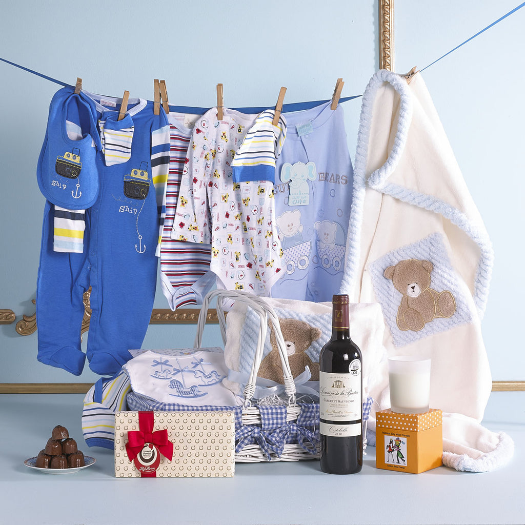 The perfect gift to welcome a new baby boy, with added treats for mum and dad. Baby Hampers delivered Ireland . Gifts for new born babies