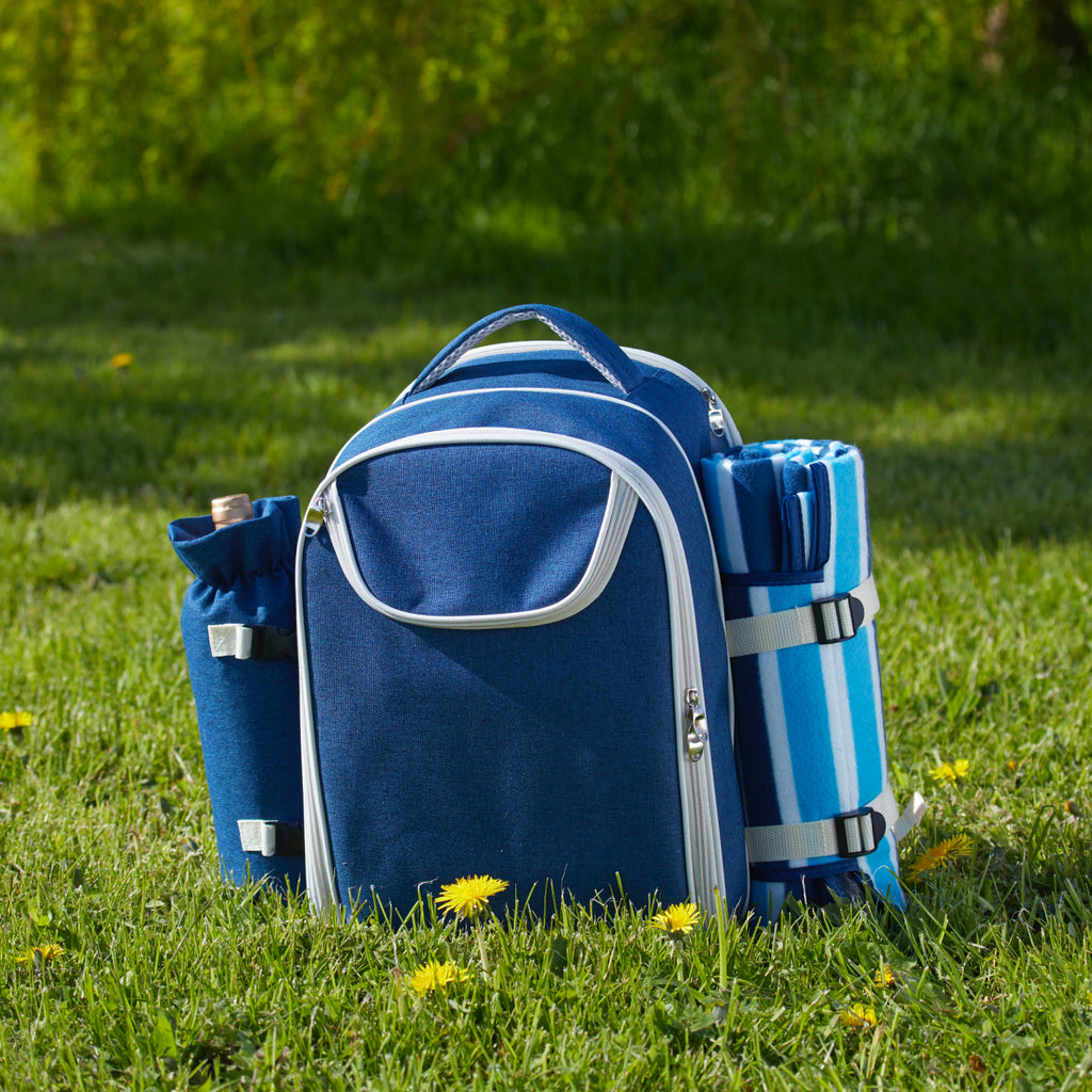 Picnic Backpack for 4. contains all you need for the perfect picnic. Picnic Bag delivered