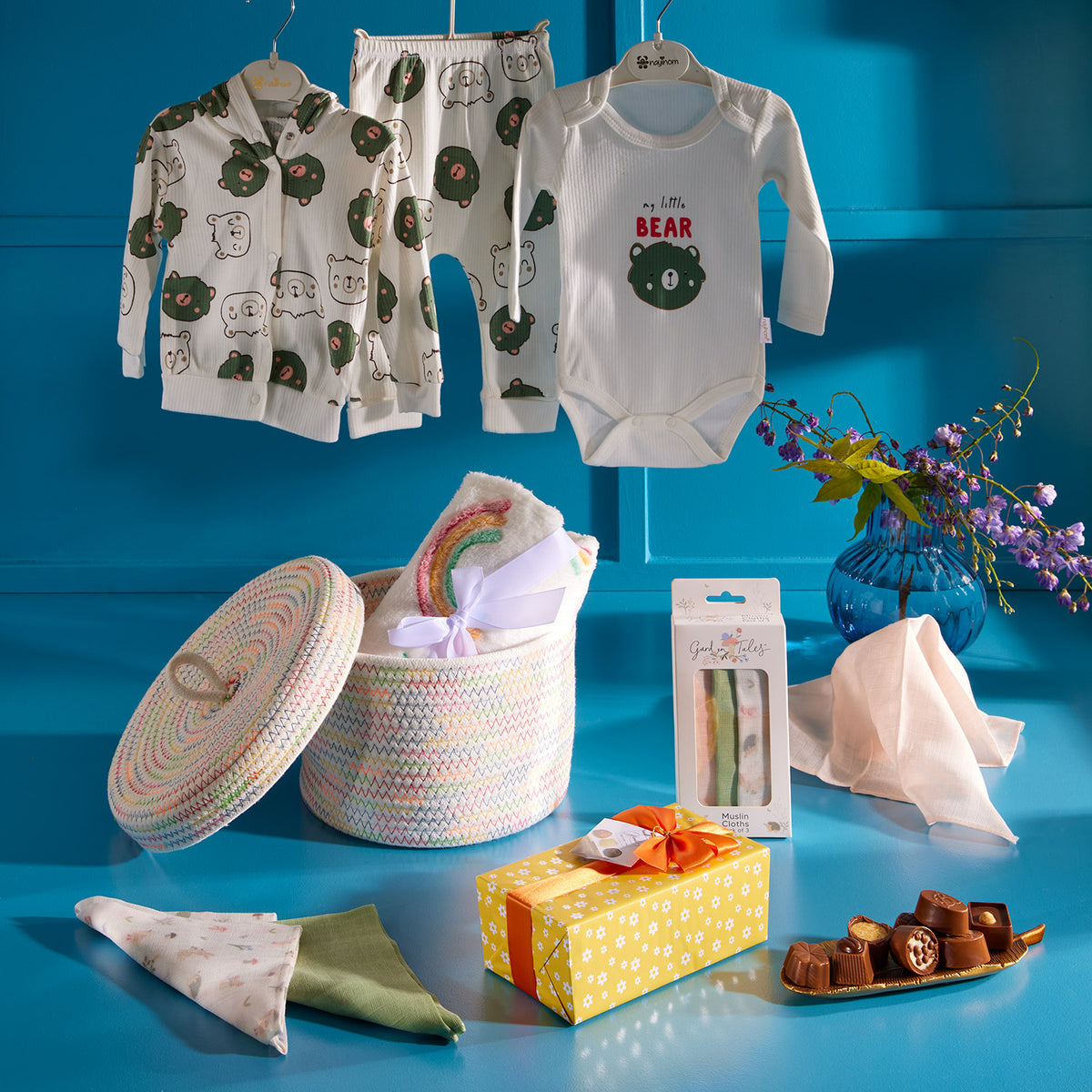 Luxury Newborn Baby Hamper - Coming Soon ! – Hampers & Co