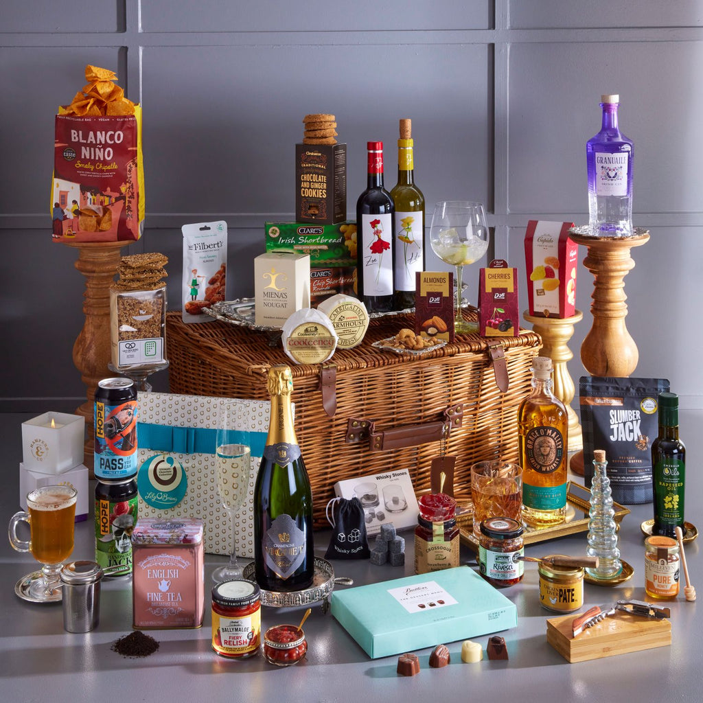 Executive corporate gifting, gifts delivered, christmas gifts, client gifts, best gifts for christmas, staff rewards, gifts under €500, Large hamper, large gifts, new home gift