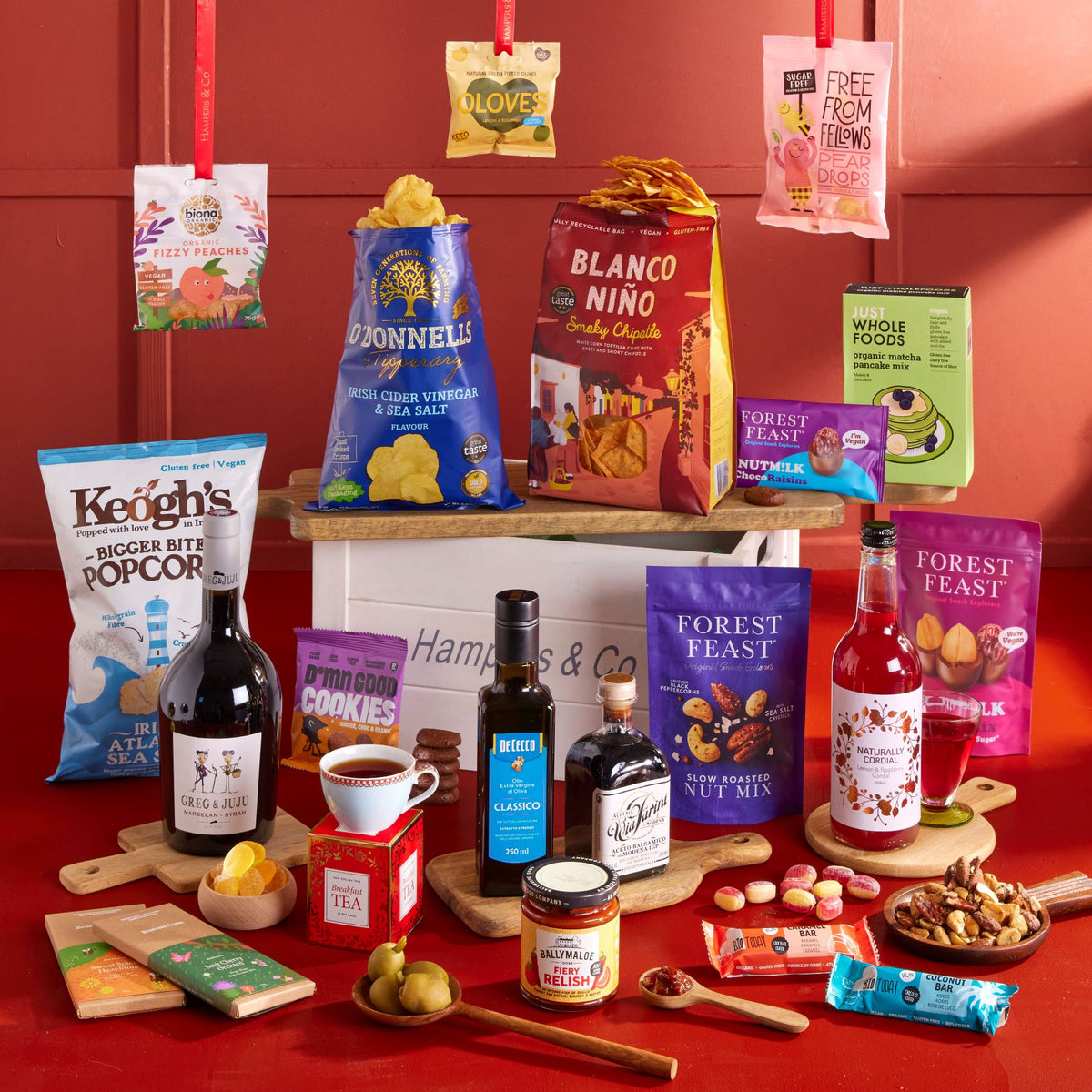 The Deluxe Vegan Hamper with Wine – Hampers & Co
