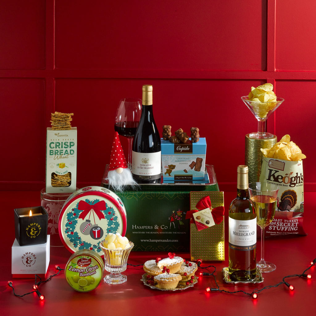 Christmas hampers with wine, the perfect Christmas gift, Christmas hampers, gift hampers for Christmas, gift hampers delivered