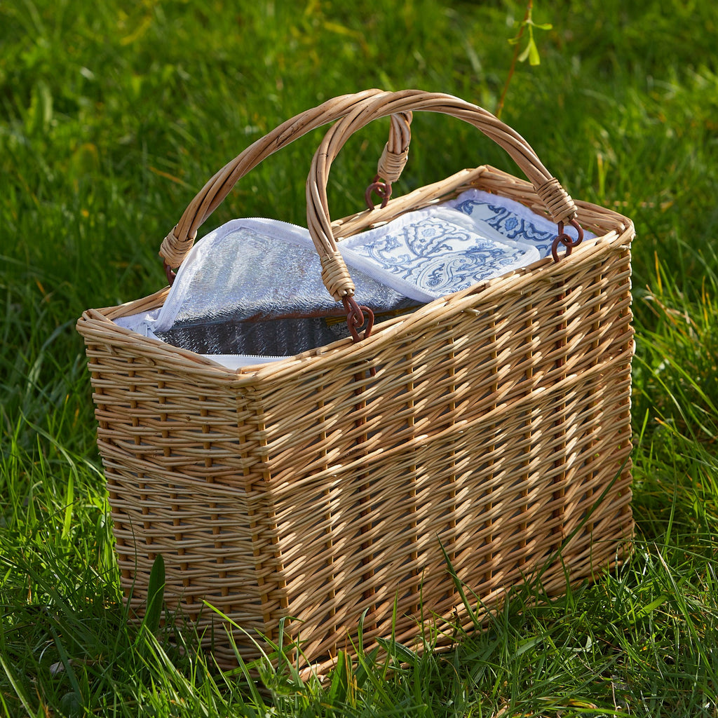 Days Out Picnic Basket is filled with treats to make your day at the park even for enjoyable.
