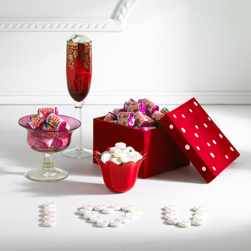 Show someone you care with this Gift Box of Love Hearts. Presented in an elegant gift box. 
